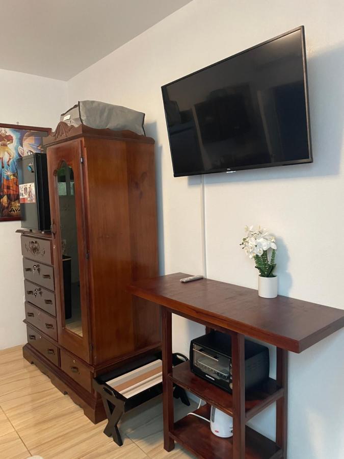 Centrally Located Room - 5 ポート・アントニオ エクステリア 写真